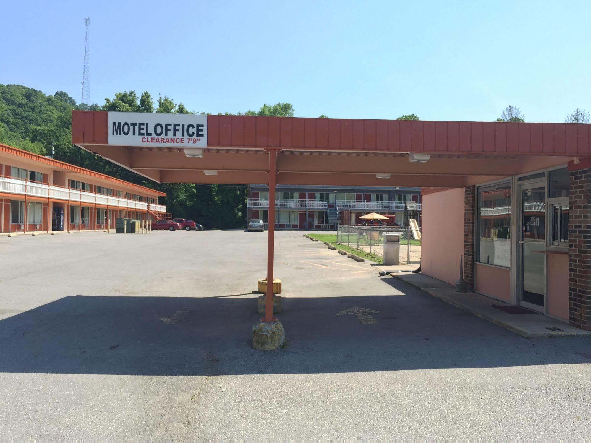 Daniel Boone Motor Inn Pikeville Exteriör bild
